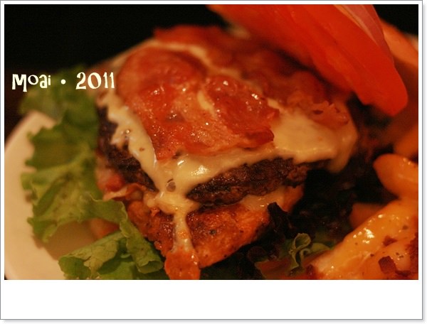【北市大安區】ｋｇｂ紐西蘭風味漢堡～雞胸肉漢堡真的好胸！！