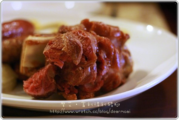 【北市中山區】富利得利豬腳～脆皮豬腳與香腸火腿的肉之盛宴